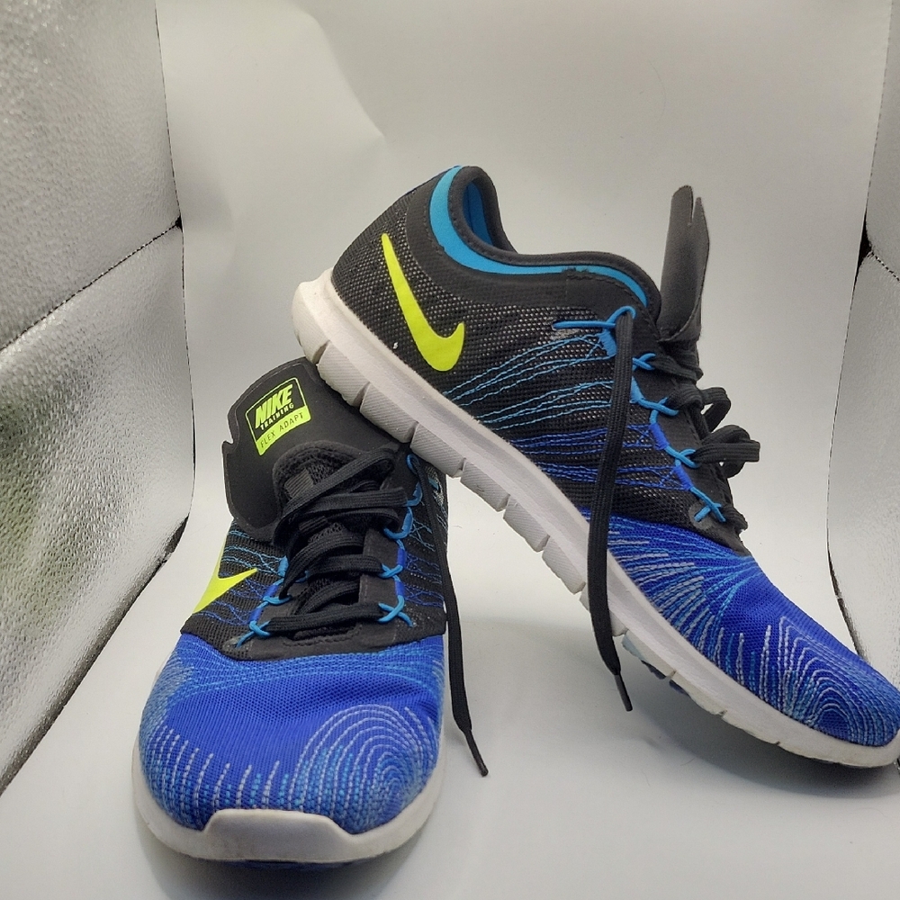 Nike Blue and Black Athletic Running Shoes with Mesh Design